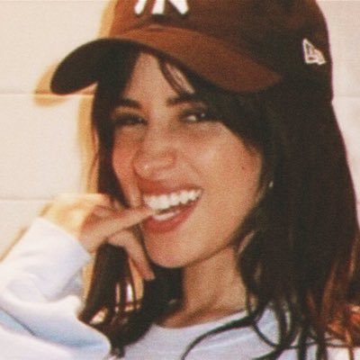 Raya_1_9_9_9's profile picture. THE NEW ALBUM C,XOXO IS OUT JUNE 28TH PRE-ORDER https://t.co/t1dRwn7xoI