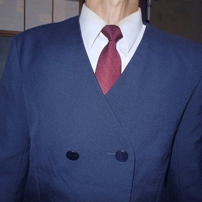 もう一つは凍結されました(AIR-LINEの方) 新潟県で同じ趣味の方居ますか?尼とDCRもやってます イートンW+角襟+エンジ色剣先ネクタイとセーラー服が好き 後、巫女装束・矢絣袴・上下白の剣道着・無線・デコトラ・ヌコ・飛行機・電車(国鉄JNR)が好き