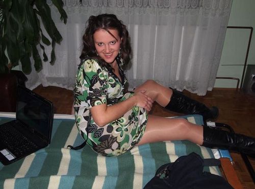 JuliaHughes7's profile picture. 