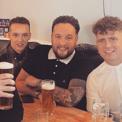 ChrisGordon32's profile picture. 