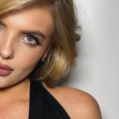 Avgust585683101's profile picture. 