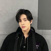 swas (@j4kec4ke) 's Twitter Profile