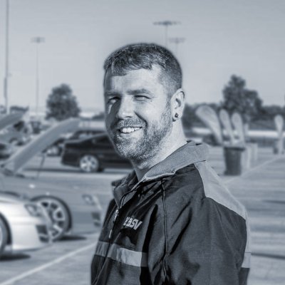 Fantasy author, constructive critical reviewer, father of 3, veteran. I draw, House Atreides, sometimes I tell dad jokes, and he laughs. Navy Veteran 🇦🇺