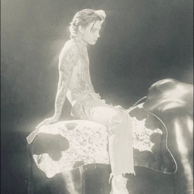 ilovesowhat's profile picture. leonies priv