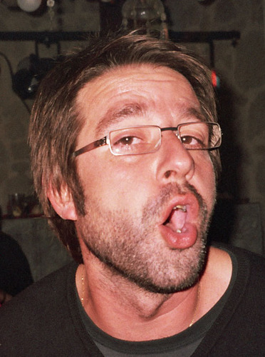 Febedo's profile picture. I live without living in myself