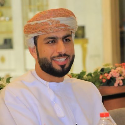 نائب رئيس نادي صحار الرياضي الثقافي* حاصل على شهادة تدريبية المستوى B الآسيوية . * رئيس مجموعة الشقردي للأستثمار