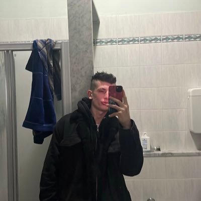 SimoneM28753's profile picture. 