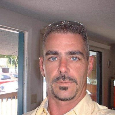 EEEquipmen11601's profile picture. 