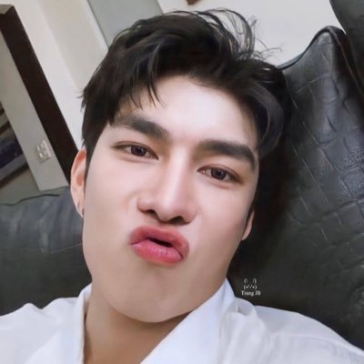 @kimmewmeww