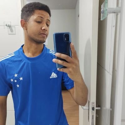 Blessed by God 🙏🏼🤞🏼
Saudades eternas Mãe ♥️
Juiz de Fora ✨
Cruzeirense 💙🦊