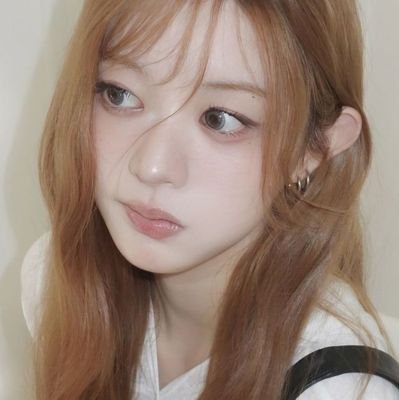 starlitsasha's profile picture. ⠀⠀    ❀ ⠀            🩰 ⠀ ⠀   ⠀ ⠀ ᭄᭡  ⠀   ⠀        ︵︵︵ ྀི