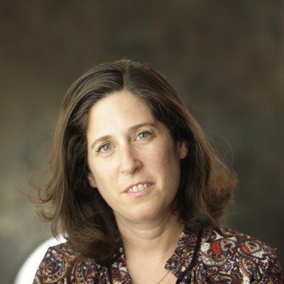 einathal's profile picture. דתיה, פמיניסטית, ימין בראש אחר, עושה מילואים, דתיים ציונים דמוקרטים. כותבת, עצמאית (גם בחשיבה), ווייטנאם, יועצת בכירה  hostage aid worldwide, אם ל4, אישה, נשואה