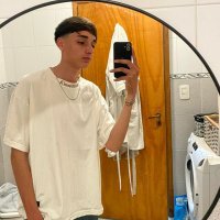 Uri Cabrera (@uri_cabrera17) 's Twitter Profile