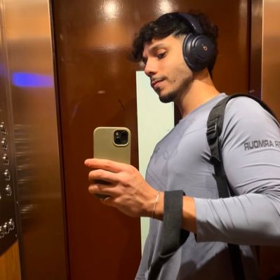 fuentesico_'s profile picture. 