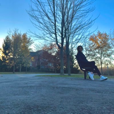 Quetta__wali's profile picture. "Earth_Bound Misfit"