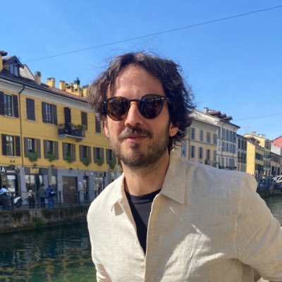Designer & co-founder at Studio Mothership (@studiomother).