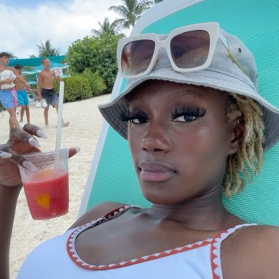 Gladys_bh's profile picture. HTX| UH |👩🏾‍🍳|🇳🇬|