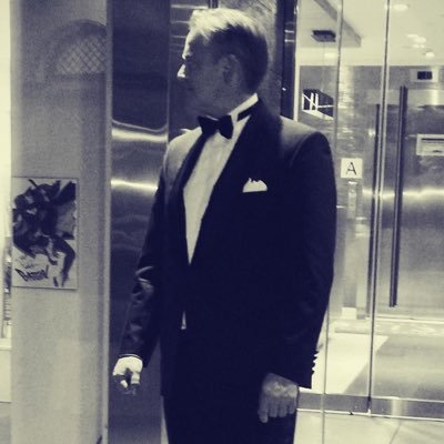 Crypto investor. Diamond hands. $Kizuna and few chosen ones. No financial advice. Buy low sell high if ever.