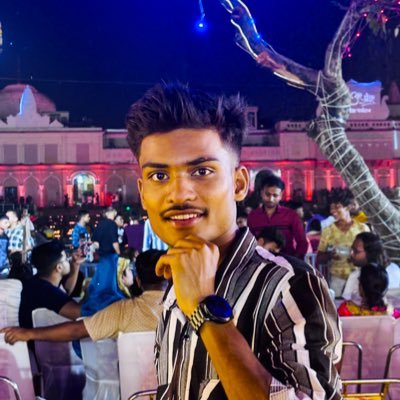 DurgeshY23's profile picture. YouTuber 🧑‍💻| Trader 📊| Investor 💰