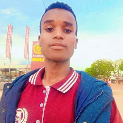 ApuleniY230804's profile picture. 