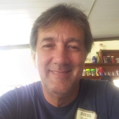 andreselvatti15's profile picture. 