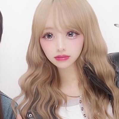 aym__s2_'s profile picture. 