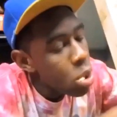 TLikespizza's profile picture. main @gimmefuelanfire