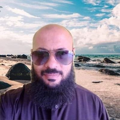 يقال لقارئ القرآن: اقرأ ورتل وارتق كما كنت ترتل في الدنيا فإن منزلتك عند آخر آية كنت تقرؤها) اللهم ياااااااارب اجعلنى منهم ياأكرم الاكرمين.