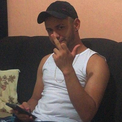 se antes eu incomodei foi sem querer, agora é de propósito.