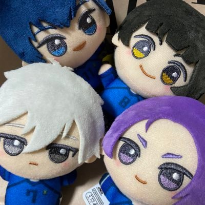 取引専用アカウント作りました。30↑成人済です。主にブルーロック(蜂楽、凪、玲王)ツイステ(♥️♠️)ハイキュー!!(影山、菅原、白布、五色)等のグッズの交換に使用。