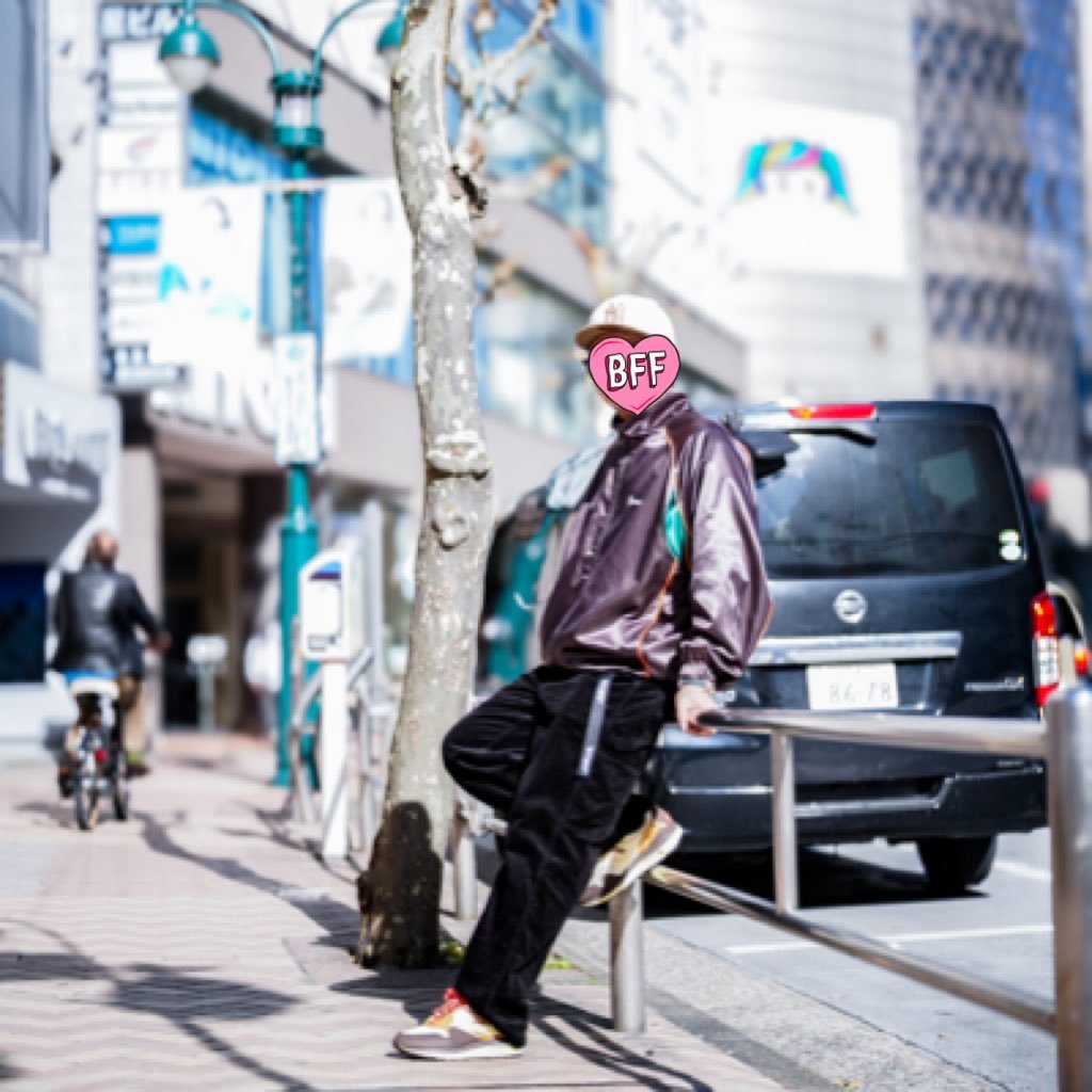 娘を愛してやまないNIKE信者👟 トレーニー💪 ニューエラ🧢 ラーメン🍜 Supreme👕 スニダン クーポン→ DFZG48 carryme → cS0177