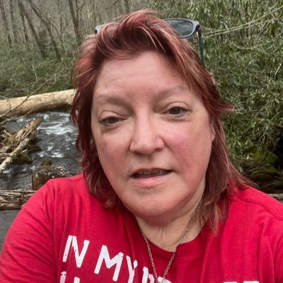 miselaineous13's profile picture. 