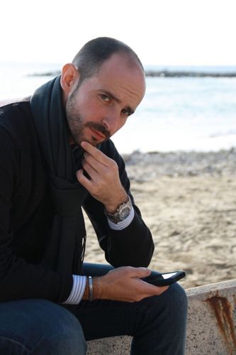 MatteoilBasile's profile picture. Journalist made in Zena