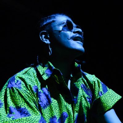 Amaro Bautista | no binarie de género fluido | prieta | VIH+ | comunicólogx | marika | Chula Zapata en ballroom | 𝟎𝟎𝟕 ✨ | me muevo en bici