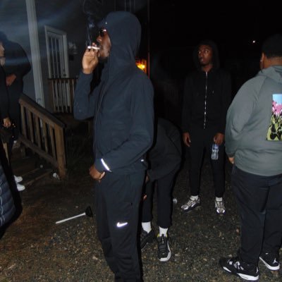 desiignerzayy's profile picture. one man band