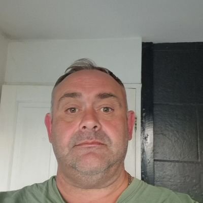 PaulGodden4's profile picture. 