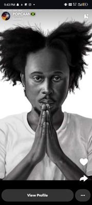 UKarungi's profile picture. Professional blogger  most followed on Facebook