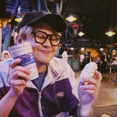 ayumi_kanngakki's profile picture. 皆様大変お世話になりました🎺🎷

#服部管楽器