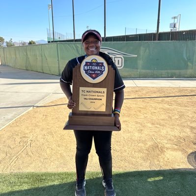 2028 🥎 RHP 🥎 @ocbatbusters Stith Legacy Black 18U/ Los Alamitos High School/ AGL#020561 jalianemb@icloud.com