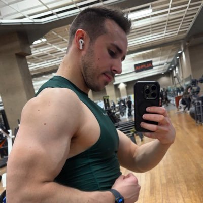 29 Year Old Male Looking to Spread Joy and Live Life to the Fullest. Making Sexy Content Regularly and with Others. Let’s Have a Good Time 😈🔥💪DM for Collabs!
