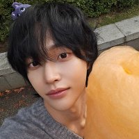 ひぃちゃん (@val_vva) 's Twitter Profile