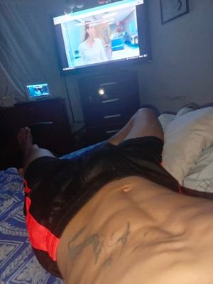 bisex,VRST,NO ME COMPLICO LA VIDA EN LA CAMA NO TENGO LIMITES Y ME GUSTA ESPERIMENTAR DE TODO UN POCO. INTERESADO BISE,HET,HOMO