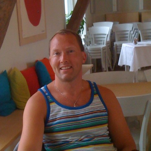 LinusRunnqvist's profile picture. Green-fingered guy in the heartland of Vasastan/Stockholm, cooking like a god! :-)