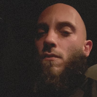 MrFama92's profile picture. my new life