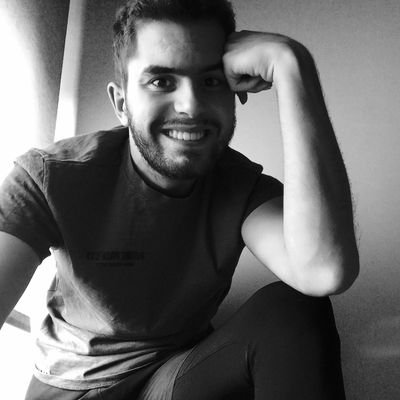 Orgulloso de cojones ser un marifacha español🫡; Dios, Patria y Familia✊🏻✝️; Administrativo👨🏻💻; Polla y tetas; Fan de series coreanas 🖤🧸
