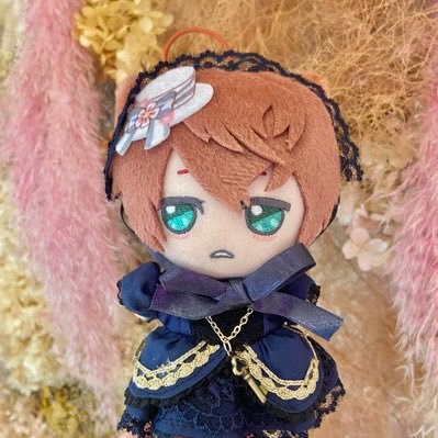 pikemahoyaku's profile picture. 成人済🎠myhk NieR KH 儚く美しく残酷なものが好き🥀🍷推しの箱推し🎠⚠️CPネタバレ配慮無し🥀ハンドメイド垢 @jinuzverte