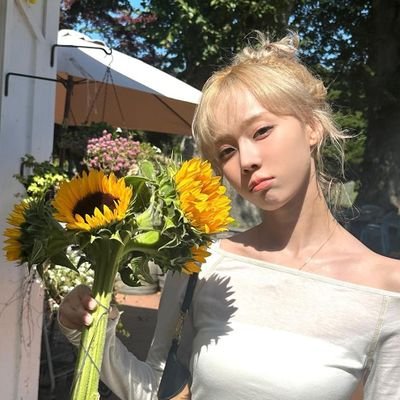 ˚ 𝜗𝜚˚⋆。☆ minjeongie here ૮ ˶ᵔ ᵕ ᵔ˶ ა minjeongie there (˶˃ ᵕ ˂˶) .ᐟ.ᐟ minjeongie everywhere ᡣ • . • 𐭩