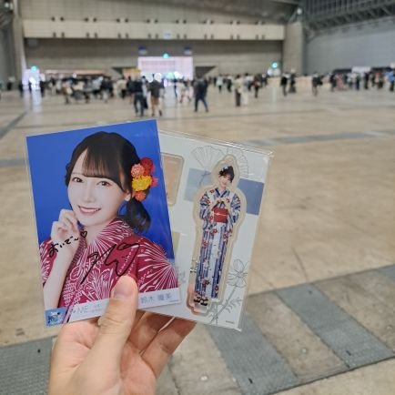 【=LOVE】野口衣織 佐々木舞香
【≠ME】 蟹沢萌子 冨田菜々風
【≒JOY】市原愛弓 大信田美月
アイドル アニメ
グッズ交換