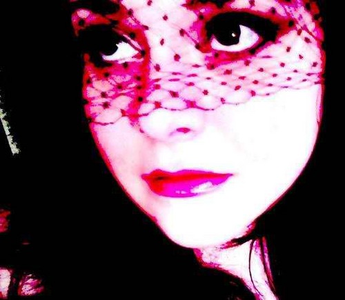 artisticsiren's profile picture. 