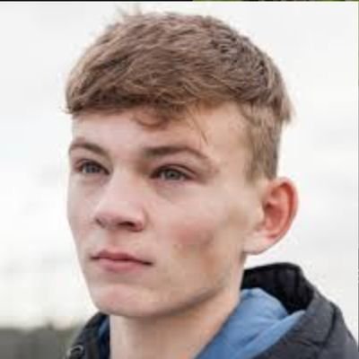 Sullivan95834's profile picture. Like football